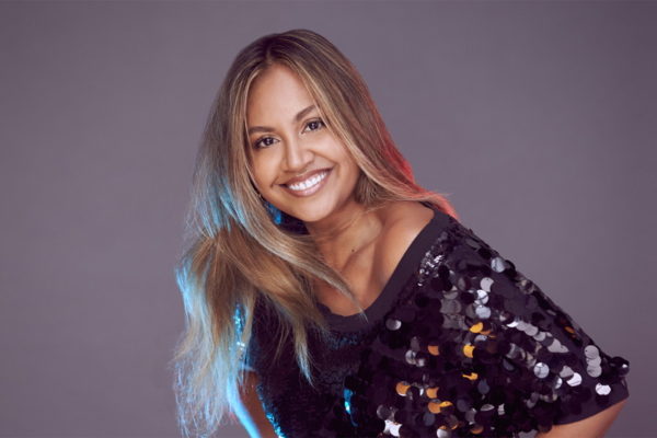 Wiwi Jury: Australia’s Jessica Mauboy with “We Got Love”