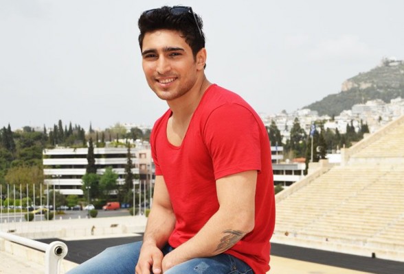 Wiwi Jury Azerbaijan's Farid Mammadov with “Hold Me”