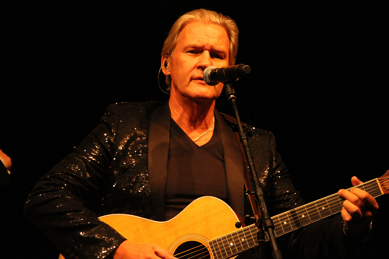 Johnny Logan Criticises Eurosong and confirms he'll never sing at Eurovision again1500 x 1000