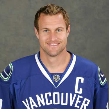 Oct. 3, 2007. Vancouver Canucks handout photos for 2007-2008 season: Markus Naslund [PNG Merlin Archive]
