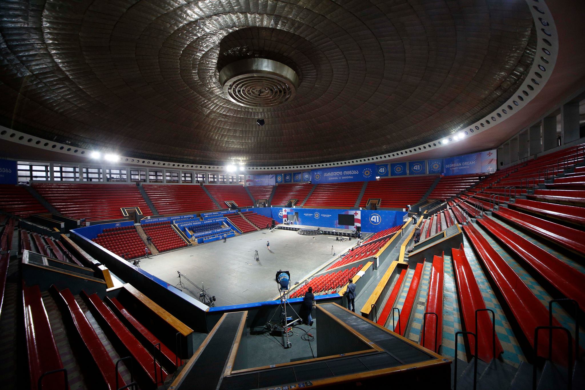 Дворец спорта в тбилиси
