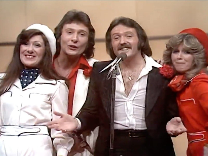 Brotherhood Of Man Eurovision 1976 Winners United Kingdom Save Your Kisses For Me